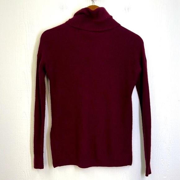 Madewell - Burgundy Ribbed High And Low Slit Turtleneck Sweater Size XS - Picture 9 of 10